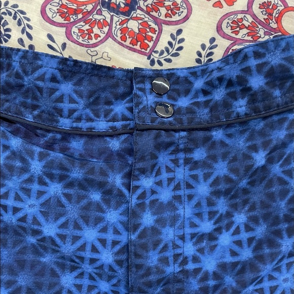 Catalina Dark Navy Board Swim Shorts size Large - Picture 3 of 6